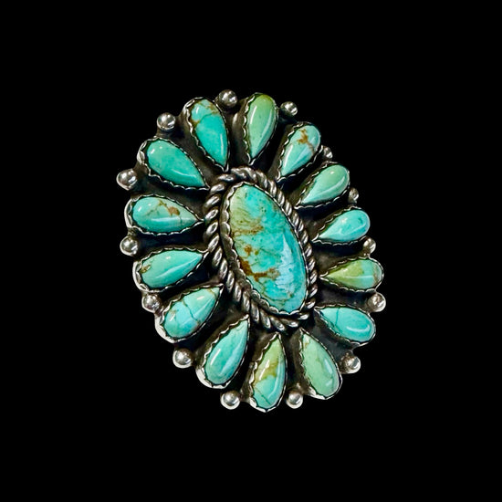 Green Kingman Turquoise ring handcrafted by Native American artist Virdelle Begay