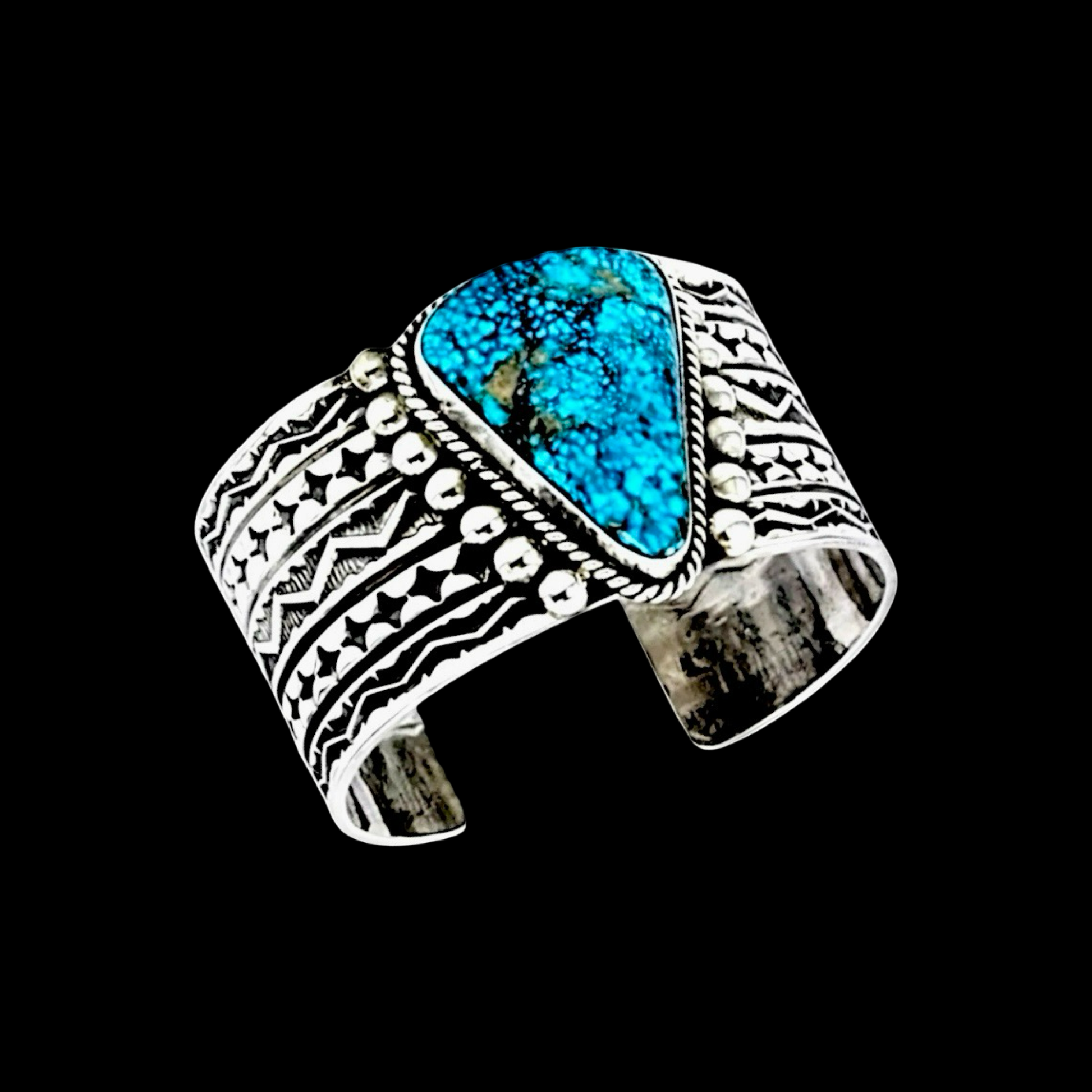 High-Grade Natural Spiderweb Kingman Turquoise cuff handcrafted by Native American artist Sunshine Reeves
