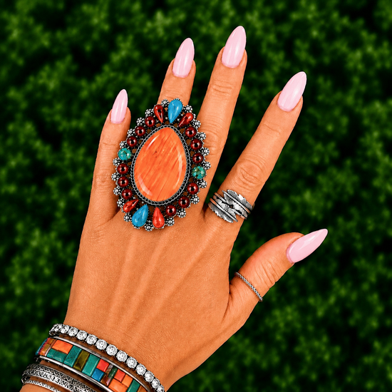 Kingman Turquoise & Spiny Oyster Mix ring handcrafted by Native American artist Lorenzo and Jerilyn Chee