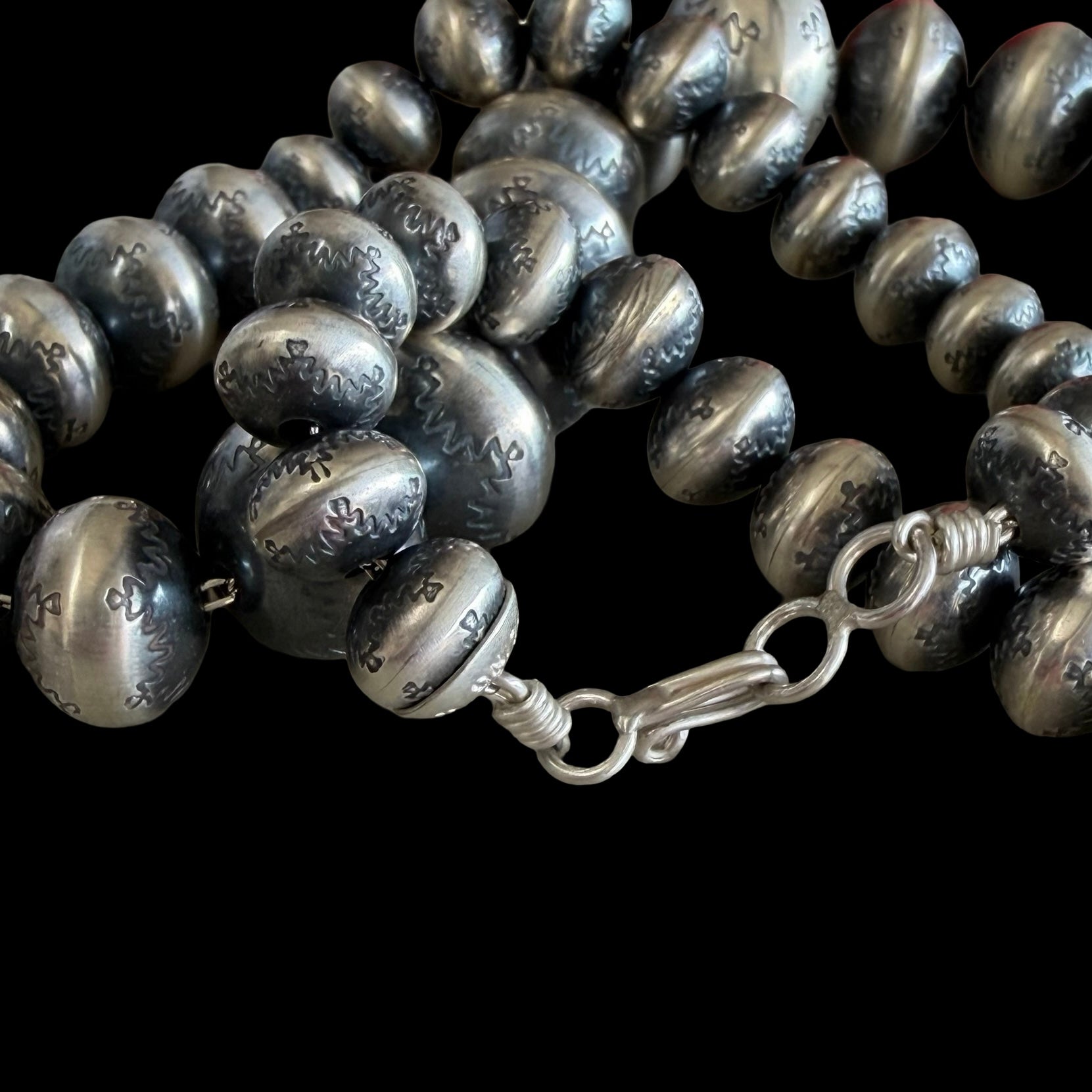 Handcrafted navajo pearls handcrafted by Native American artist Bryannen Halwood