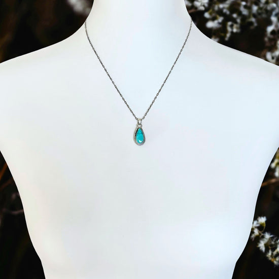 Kingman Turquoise pendant handcrafted by Native American artist Ronald Lee
