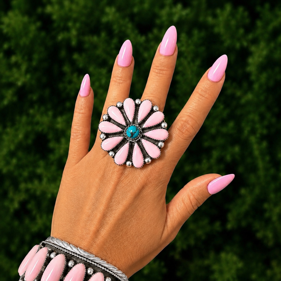Pink Conch ring handcrafted by Native American artist Lorenzo and Jerilyn Chee