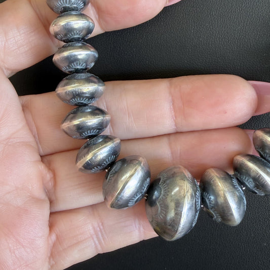 Handcrafted navajo pearls handcrafted by Native American artist Michelle Jameson