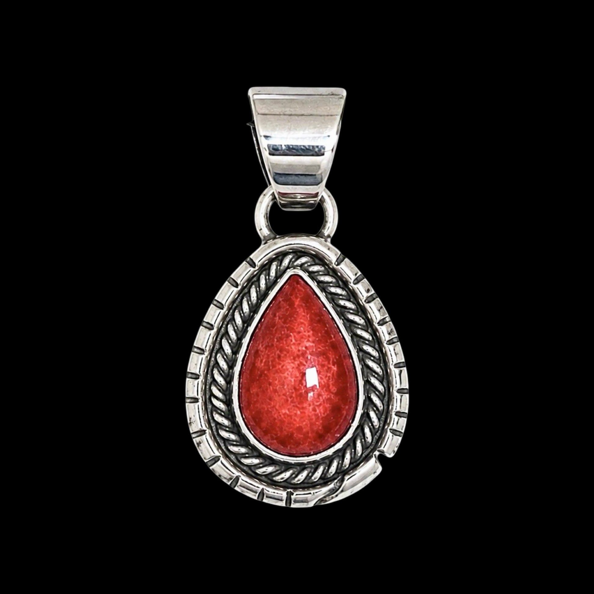 Red Spiny Oyster pendant handcrafted by Native American artist Peggy Skeets