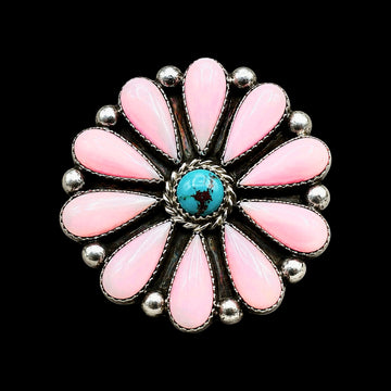 Pink Conch ring handcrafted by Native American artist Lorenzo and Jerilyn Chee