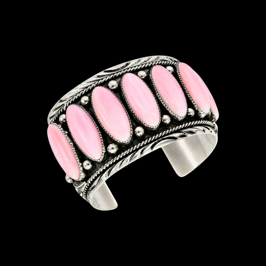 Pink Conch bracelet handcrafted by Native American artist Mike Thomas, Jr.