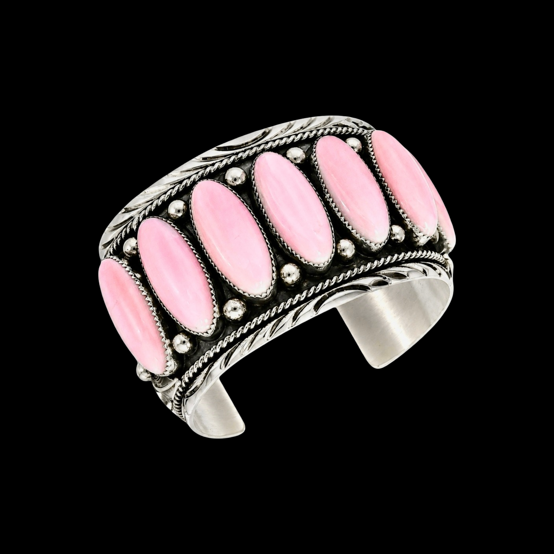 Pink Conch bracelet handcrafted by Native American artist Mike Thomas, Jr.