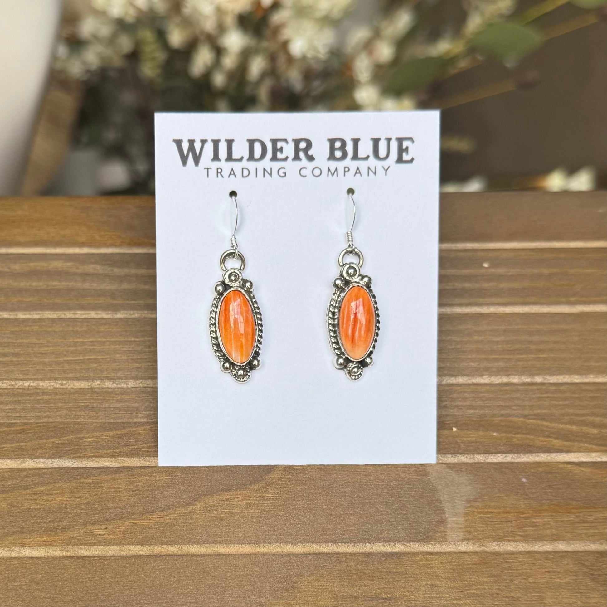 Orange Spiny Oyster lariat handcrafted by Native American artist Robert Martinez