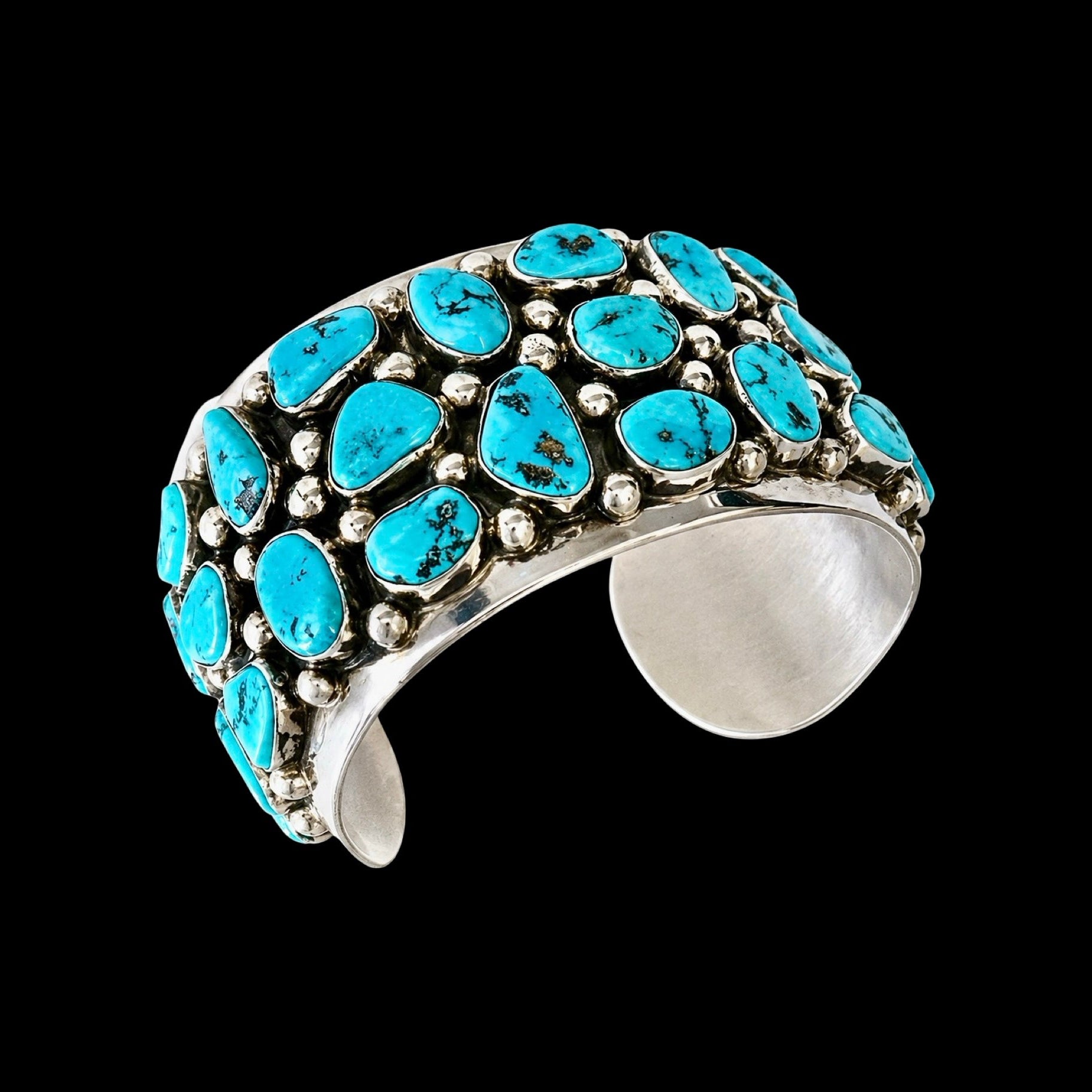 Natural Sleeping Beauty Turquoise (Never worn vintage) bracelet handcrafted by Native American artist Tommy Moore