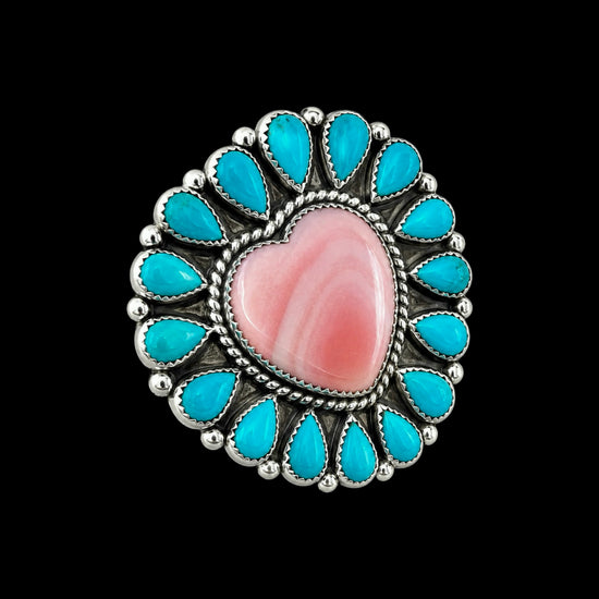 Kingman Turquoise & Pink Conch ring handcrafted by Native American artist Richard Nez