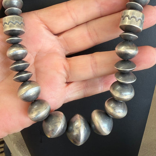Handcrafted navajo pearls handcrafted by Native American artist Rose Martin