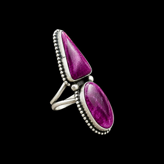 Purple Spiny Oyster ring handcrafted by Native American artist Travis Jim