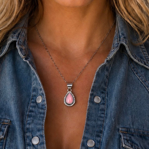 Pink Conch pendant handcrafted by Native American artist Jadora Frank