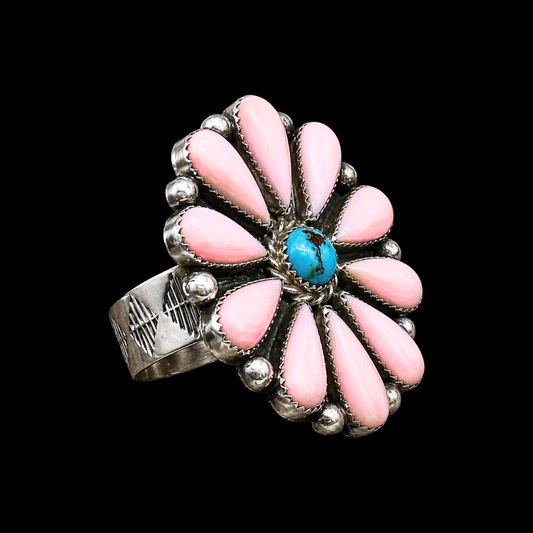 Pink Conch ring handcrafted by Native American artist Lorenzo and Jerilyn Chee