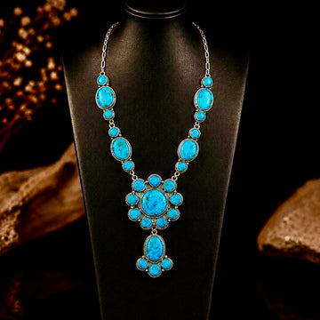 Royston Turquoise lariat handcrafted by Native American artist Justine Tso