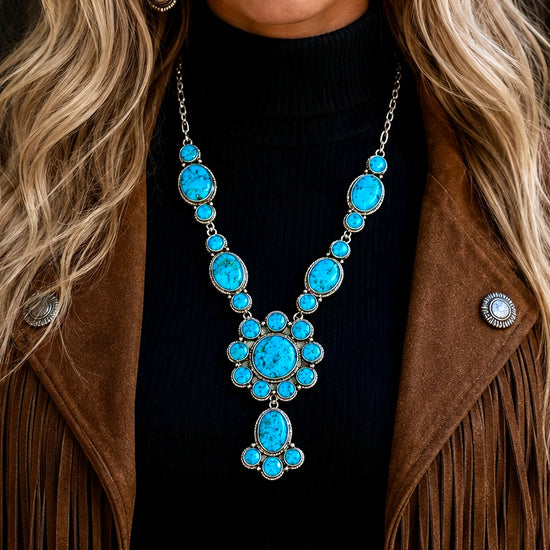Royston Turquoise lariat handcrafted by Native American artist Justine Tso