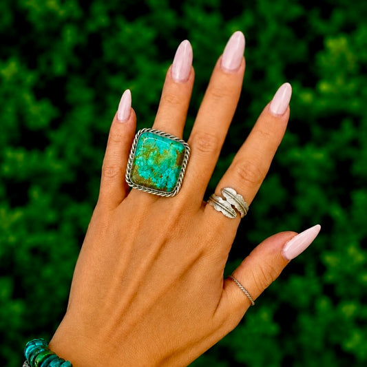 Kingman Turquoise ring handcrafted by Native American artist Augustine Largo