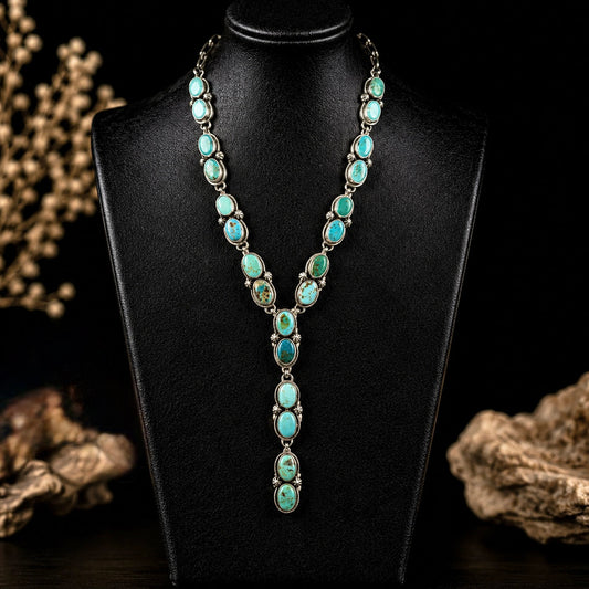 Carico Lake Turquoise lariat handcrafted by Native American artist Bob Becenti