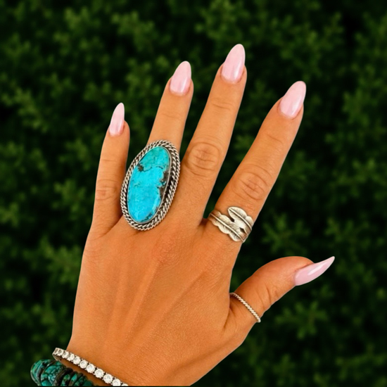 Kingman Turquoise ring handcrafted by Native American artist Lorenzo and Jerilyn Chee