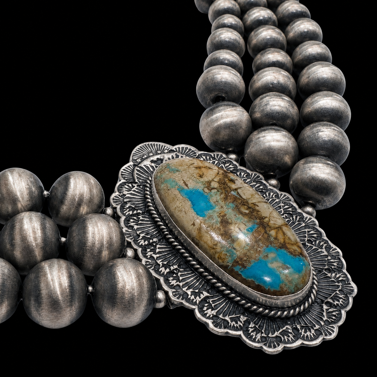 Royston Ribbon Turquoise choker handcrafted by Native American artist Sunshine Reeves