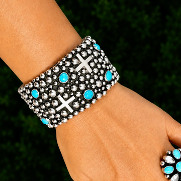 Sleeping Beauty Turquoise bracelet handcrafted by Native American artist Dianne Wylie