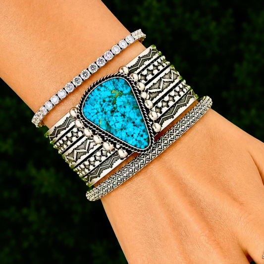 High-Grade Natural Spiderweb Kingman Turquoise cuff handcrafted by Native American artist Sunshine Reeves